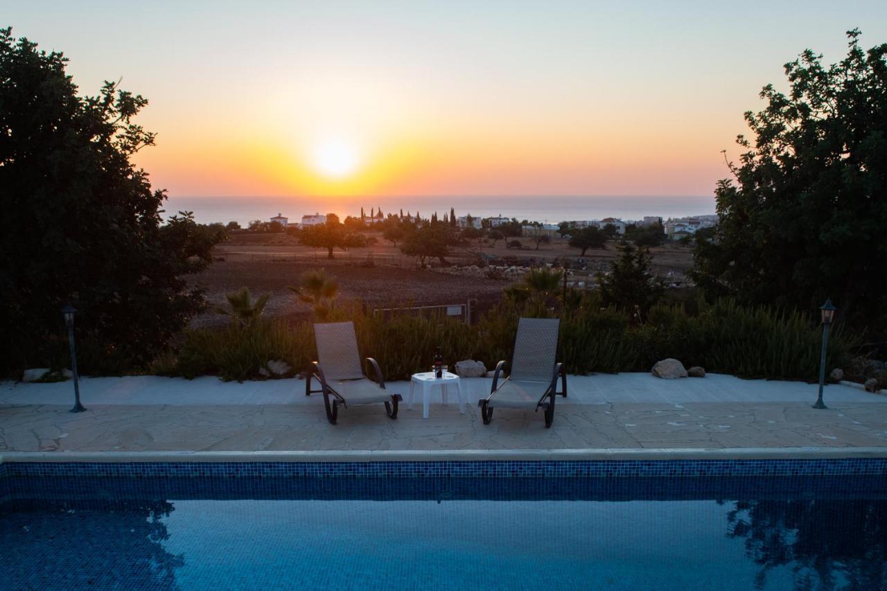 Adonis Villa Coral Bay Exteriér fotografie