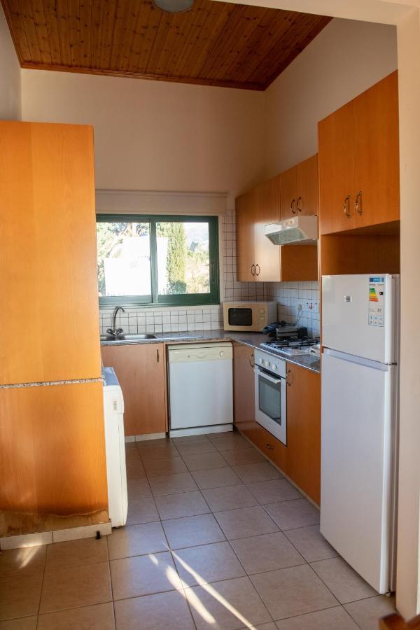 Adonis Villa Coral Bay Exteriér fotografie