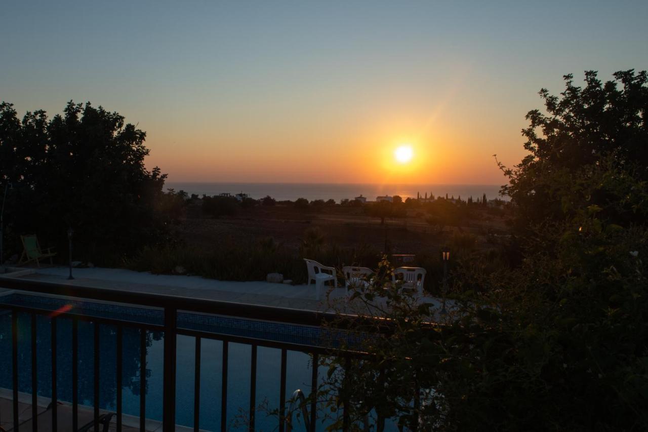Adonis Villa Coral Bay Exteriér fotografie